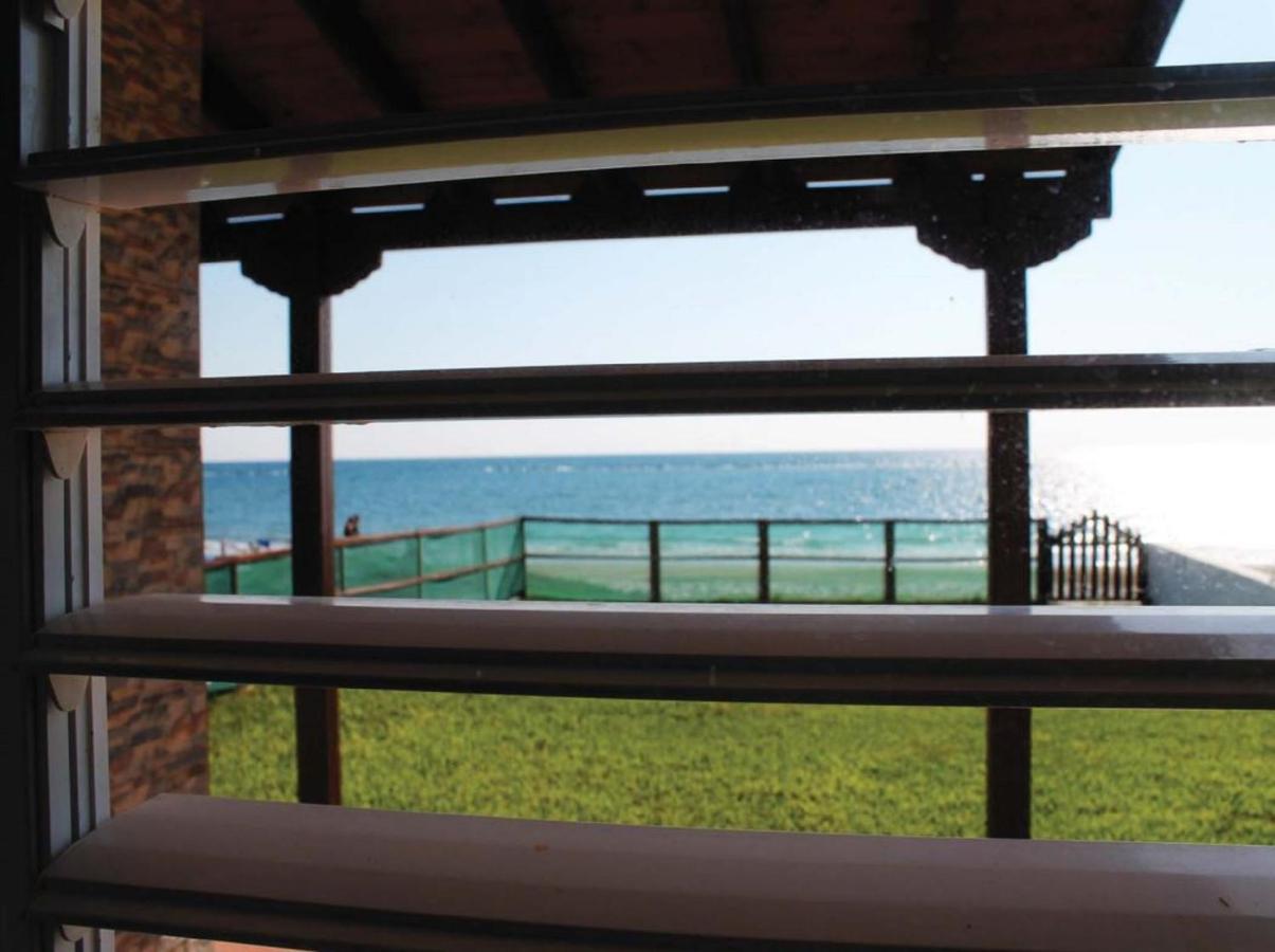 Panorama Beach House, 5 Meters To The Sea Bahçalar Dış mekan fotoğraf